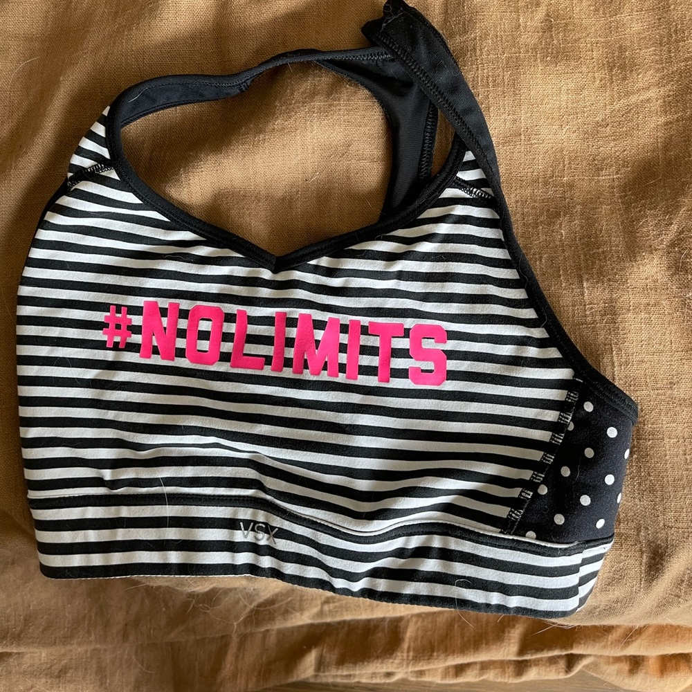 XS Victoria’s Secret Sports Bra